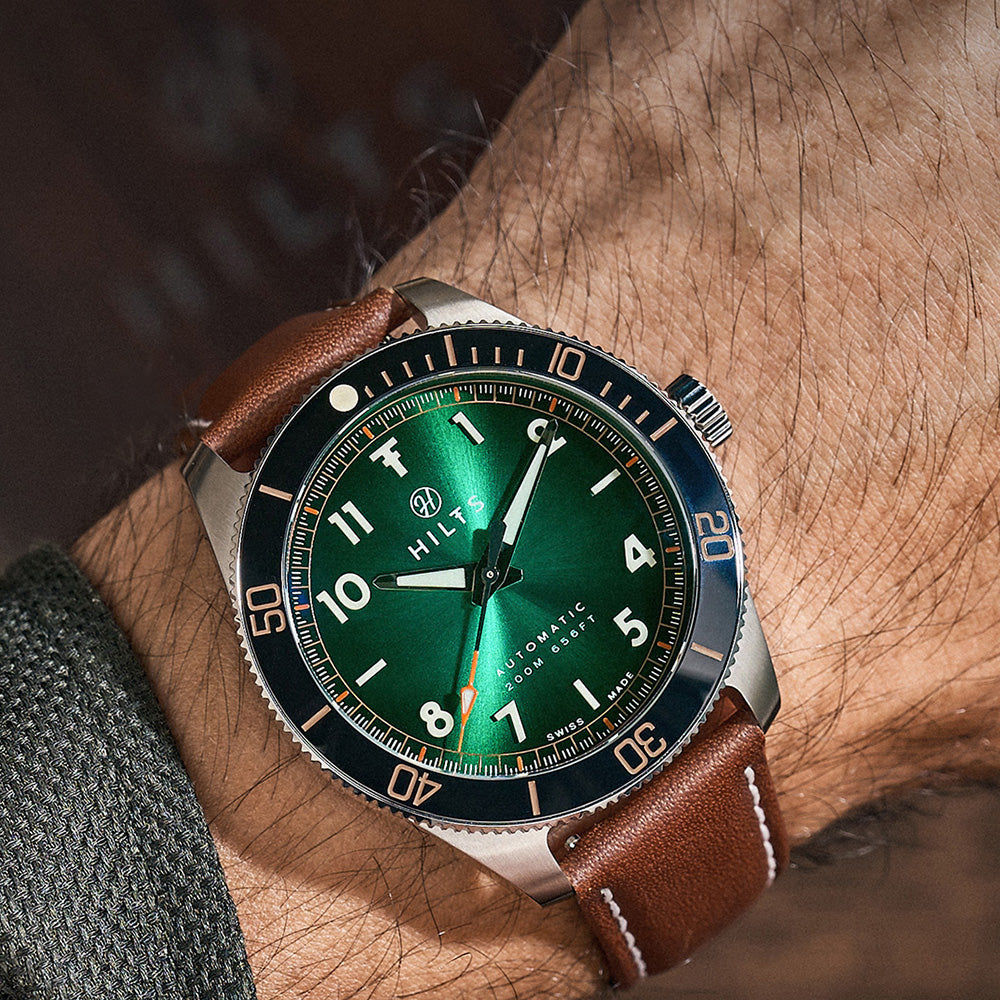 Save $700! Be among the first to own a Hilts Hero Diver